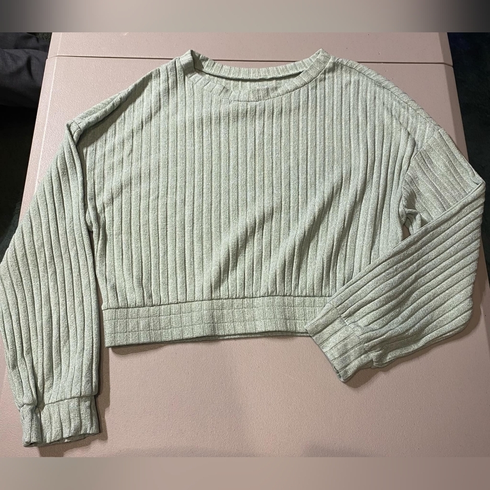 Gilly Hicks Dreamworthy Soft Sweatshirt Crop Top Sweater Mint Green Women's M